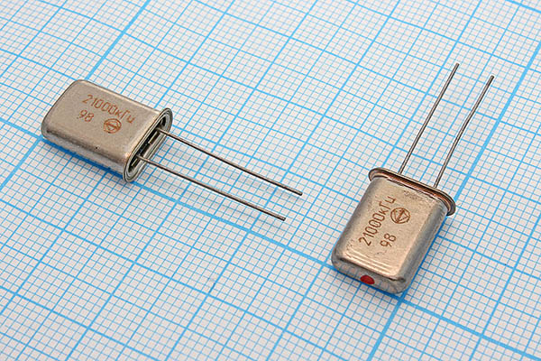 21000 \HC49U\S\\\РК374МД\1Г (21000кГц) 21000 \HC49U\S\\\РК374МД\1Г (21000кГц)